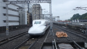 写真は東海道新幹線