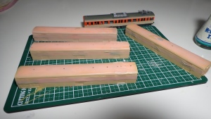 写真はクリーム色4号の塗装状況