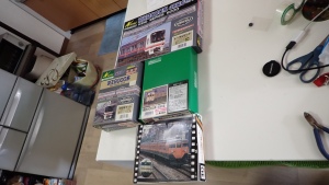 写真はジャンク箱から発掘された未組立キット