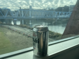 写真は多摩川を肴に一杯の状況 写真は多摩川を肴に一杯の状況