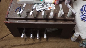 写真は艶ありクリアーの塗装状況